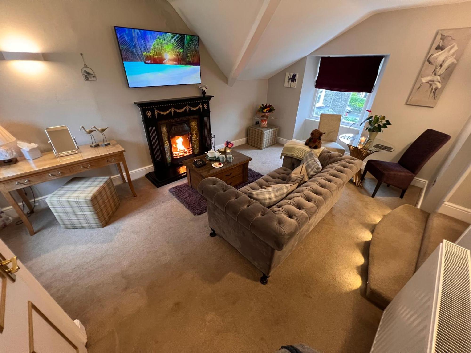 Windermere Boutique Hotel Spa Suites & Hot Tubs Eksteriør bilde
